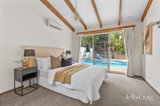 https://images.listonce.com.au/custom/160x/listings/5-kerby-street-eltham-vic-3095/047/01819047_img_06.jpg?jTeG2j182_I
