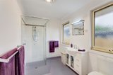 https://images.listonce.com.au/custom/160x/listings/5-kevin-street-mount-waverley-vic-3149/566/00246566_img_09.jpg?a4TeTmE1z5k