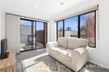 https://images.listonce.com.au/custom/160x/listings/5-kevlar-close-canadian-vic-3350/678/01979678_img_10.jpg?f1K0MdktCqQ