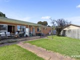 https://images.listonce.com.au/custom/160x/listings/5-kim-court-altona-vic-3018/897/01203897_img_12.jpg?2xf9EHrhaUI