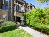 https://images.listonce.com.au/custom/160x/listings/5-kingham-street-newport-vic-3015/157/01202157_img_01.jpg?geNI6bJccck