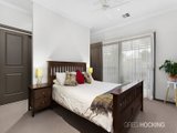 https://images.listonce.com.au/custom/160x/listings/5-kingham-street-newport-vic-3015/179/01203179_img_05.jpg?_YnRGYl4DZQ