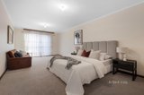 https://images.listonce.com.au/custom/160x/listings/5-kingston-street-mount-waverley-vic-3149/036/01644036_img_07.jpg?G8Uh5kS2gRo