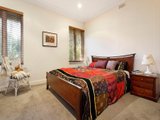 https://images.listonce.com.au/custom/160x/listings/5-kinsale-crescent-mont-albert-north-vic-3129/760/01683760_img_05.jpg?yP9YLw-B6G4