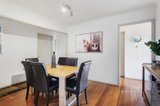 https://images.listonce.com.au/custom/160x/listings/5-kismet-close-ringwood-vic-3134/647/01077647_img_08.jpg?_sY931XqTro