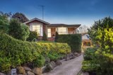 https://images.listonce.com.au/custom/160x/listings/5-larcom-court-greensborough-vic-3088/940/01114940_img_01.jpg?gaGvVULCe4I