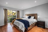 https://images.listonce.com.au/custom/160x/listings/5-larcom-court-greensborough-vic-3088/940/01114940_img_05.jpg?GXrwkMEBobs