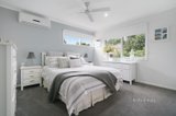 https://images.listonce.com.au/custom/160x/listings/5-larnoo-drive-doncaster-east-vic-3109/442/01061442_img_07.jpg?Bh8DKqc1kyM