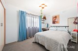 https://images.listonce.com.au/custom/160x/listings/5-larnook-crescent-mooroolbark-vic-3138/248/01811248_img_07.jpg?O-7A014tqLc