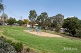 https://images.listonce.com.au/custom/160x/listings/5-larnook-crescent-mooroolbark-vic-3138/248/01811248_img_12.jpg?fRWD_xwXfr0