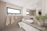 https://images.listonce.com.au/custom/160x/listings/5-latrobe-street-newport-vic-3015/228/01809228_img_09.jpg?KXz-UWYR_Zo