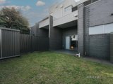 https://images.listonce.com.au/custom/160x/listings/5-lawanna-drive-templestowe-vic-3106/372/01604372_img_26.jpg?-Cx9sd1emfk