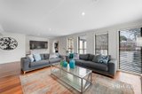 https://images.listonce.com.au/custom/160x/listings/5-leonard-court-vermont-south-vic-3133/222/01956222_img_04.jpg?vQMd4Zm543k