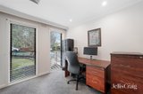 https://images.listonce.com.au/custom/160x/listings/5-leonard-court-vermont-south-vic-3133/222/01956222_img_14.jpg?_wBLi_y70P4