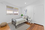 https://images.listonce.com.au/custom/160x/listings/5-lernes-street-forest-hill-vic-3131/292/01864292_img_07.jpg?u6gAHyi8uQY