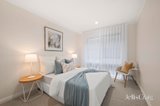 https://images.listonce.com.au/custom/160x/listings/5-levendale-avenue-mooroolbark-vic-3138/316/01913316_img_09.jpg?qVKgpCNQkLQ
