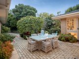https://images.listonce.com.au/custom/160x/listings/5-leyte-close-doncaster-vic-3108/483/01680483_img_14.jpg?gWpLht7Rp0M