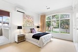 https://images.listonce.com.au/custom/160x/listings/5-locksley-avenue-kew-vic-3101/144/01684144_img_09.jpg?aIPt4E8t4JA