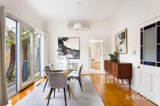 https://images.listonce.com.au/custom/160x/listings/5-lockwood-street-bentleigh-vic-3204/030/01980030_img_09.jpg?_AqIvkPIrQw