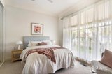 https://images.listonce.com.au/custom/160x/listings/5-lockwood-street-bentleigh-vic-3204/030/01980030_img_12.jpg?PGLt0kh_tOY