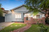 https://images.listonce.com.au/custom/160x/listings/5-lyon-street-essendon-vic-3040/901/01405901_img_01.jpg?h7KpJEL1EXQ