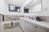 https://images.listonce.com.au/custom/160x/listings/5-lyons-place-doncaster-east-vic-3109/585/00724585_img_08.jpg?3Npv_cC_yMQ