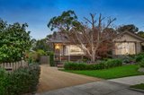 https://images.listonce.com.au/custom/160x/listings/5-macedon-court-nunawading-vic-3131/231/00092231_img_01.jpg?UIlCPK8vfAk