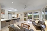 https://images.listonce.com.au/custom/160x/listings/5-macedon-court-nunawading-vic-3131/231/00092231_img_04.jpg?1PRH8p71KT0