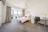 https://images.listonce.com.au/custom/160x/listings/5-macfarlan-lane-south-yarra-vic-3141/639/01969639_img_08.jpg?NYKF3Guzxu0