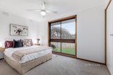 https://images.listonce.com.au/custom/160x/listings/5-mahy-court-coldstream-vic-3770/559/01536559_img_09.jpg?B5wLurqDjw8