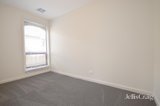 https://images.listonce.com.au/custom/160x/listings/5-martin-avenue-lake-wendouree-vic-3350/574/01981574_img_11.jpg?fhsQ6Hf5BFE