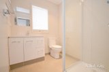 https://images.listonce.com.au/custom/160x/listings/5-martin-avenue-lake-wendouree-vic-3350/574/01981574_img_12.jpg?iawShGUA05M
