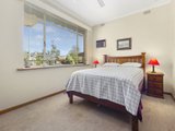 https://images.listonce.com.au/custom/160x/listings/5-maude-st-box-hill-north-vic-3129/427/01743427_img_05.jpg?w-1hve9X_Ns