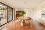 https://images.listonce.com.au/custom/160x/listings/5-maxine-court-mentone-vic-3194/603/01975603_img_05.jpg?2MH1_kXMVo8