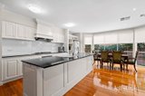 https://images.listonce.com.au/custom/160x/listings/5-maxwell-grove-glen-waverley-vic-3150/445/01810445_img_05.jpg?9gnfuGU9sr8