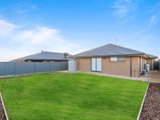 https://images.listonce.com.au/custom/160x/listings/5-mayo-street-alfredton-vic-3350/034/01611034_img_02.jpg?P-De-0xKMTM