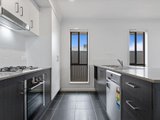 https://images.listonce.com.au/custom/160x/listings/5-mayo-street-alfredton-vic-3350/034/01611034_img_05.jpg?w0vkMfkq6aM