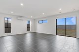 https://images.listonce.com.au/custom/160x/listings/5-mayo-street-alfredton-vic-3350/943/01840943_img_01.jpg?OpOTr3SNvm8