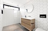 https://images.listonce.com.au/custom/160x/listings/5-mccrae-street-elwood-vic-3184/438/01976438_img_06.jpg?JEkSH8d-3A4