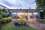 https://images.listonce.com.au/custom/160x/listings/5-mccutcheon-street-northcote-vic-3070/566/00581566_img_10.jpg?R2oPrd3siCo