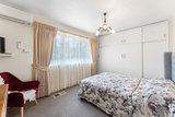 https://images.listonce.com.au/custom/160x/listings/5-mckenna-street-avondale-heights-vic-3034/128/01747128_img_05.jpg?7TlMBFFumTY