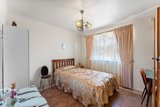 https://images.listonce.com.au/custom/160x/listings/5-mckenna-street-avondale-heights-vic-3034/128/01747128_img_14.jpg?yUuVf1_QFxM