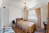 https://images.listonce.com.au/custom/160x/listings/5-mckenna-street-avondale-heights-vic-3034/845/01747845_img_07.jpg?0Gq4pRYmco4