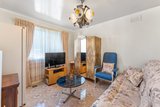 https://images.listonce.com.au/custom/160x/listings/5-mckenna-street-avondale-heights-vic-3034/880/01986880_img_07.jpg?zZcld1bLQMg