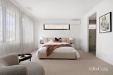 https://images.listonce.com.au/custom/160x/listings/5-mcphail-street-essendon-vic-3040/133/01795133_img_05.jpg?T_3gEthnqYY