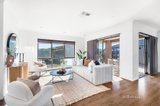 https://images.listonce.com.au/custom/160x/listings/5-mctaggart-street-lucas-vic-3350/087/01639087_img_10.jpg?UHotAgJ1UwI