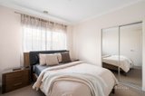 https://images.listonce.com.au/custom/160x/listings/5-melrose-street-newport-vic-3015/461/01647461_img_08.jpg?SVsyIcEYCuc