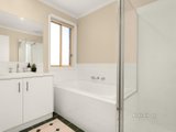 https://images.listonce.com.au/custom/160x/listings/5-menarra-street-strathmore-vic-3041/776/00976776_img_05.jpg?52lmgJHMtTs