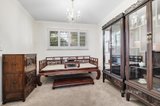 https://images.listonce.com.au/custom/160x/listings/5-meredith-street-mount-waverley-vic-3149/073/01583073_img_08.jpg?67wOq5zueAk