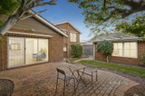 https://images.listonce.com.au/custom/160x/listings/5-meredith-street-mount-waverley-vic-3149/073/01583073_img_11.jpg?wrVkrzSOEdQ